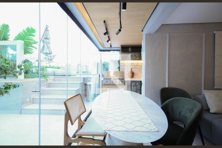 Apartamento à venda com 252m², 3 quartos e 3 vagasTerraço Gourmet