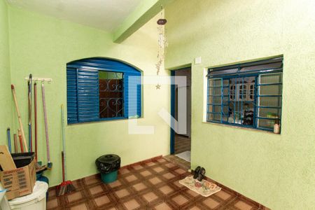 Casa à venda com 148m², 4 quartos e 1 vagaÁrea de Serviço