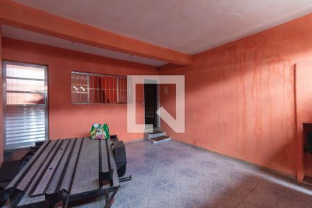 Casa à venda com 200m², 5 quartos e 2 vagas Casa à venda com 200m², 5 quartos e 2 vagasGaragem