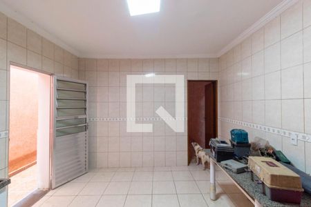 Casa à venda com 200m², 5 quartos e 2 vagas Casa à venda com 200m², 5 quartos e 2 vagasCozinha 2