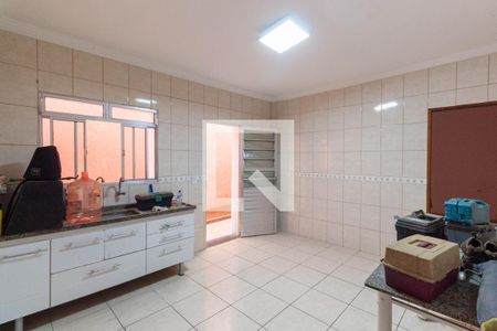 Casa à venda com 200m², 5 quartos e 2 vagas Casa à venda com 200m², 5 quartos e 2 vagasCozinha 2