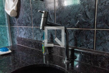 Casa à venda com 200m², 5 quartos e 2 vagas Casa à venda com 200m², 5 quartos e 2 vagasBanheiro 2