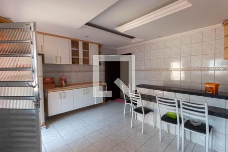 Casa à venda com 200m², 5 quartos e 2 vagas Casa à venda com 200m², 5 quartos e 2 vagasCozinha 1