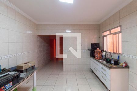 Casa à venda com 200m², 5 quartos e 2 vagas Casa à venda com 200m², 5 quartos e 2 vagasCozinha 2