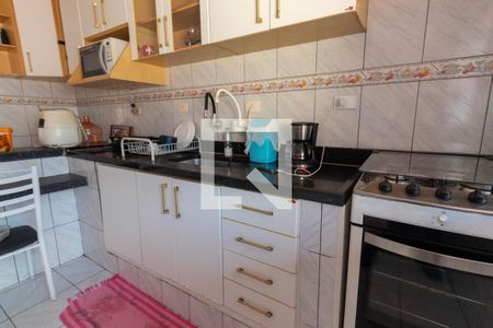 Casa à venda com 200m², 5 quartos e 2 vagas Casa à venda com 200m², 5 quartos e 2 vagasCozinha 1