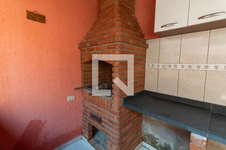 Casa à venda com 200m², 5 quartos e 2 vagas Casa à venda com 200m², 5 quartos e 2 vagasChurrasqueira