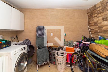 Casa à venda com 80m², 2 quartos e 1 vaga Casa à venda com 80m², 2 quartos e 1 vagaÁrea de Serviço