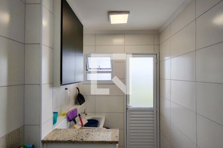 Apartamento para alugar com 90m², 2 quartos e 1 vagaÁrea de Serviço