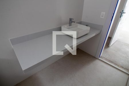 Casa à venda com 686m², 4 quartos e 4 vagasBanheiro da Suíte 3