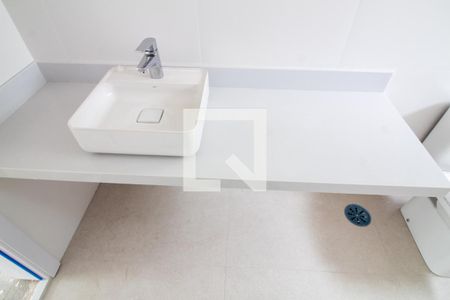 Casa à venda com 686m², 4 quartos e 4 vagasBanheiro da Suíte 2