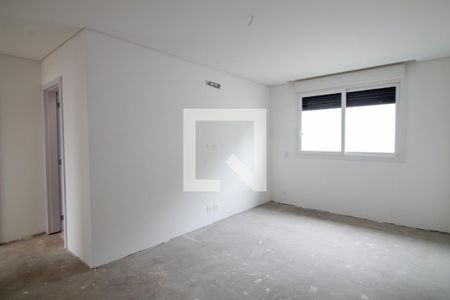 Casa à venda com 686m², 4 quartos e 4 vagasSuíte 1