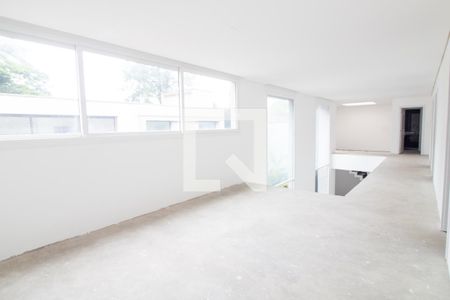 Casa à venda com 686m², 4 quartos e 4 vagasSala Intima Superior