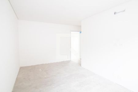 Casa à venda com 686m², 4 quartos e 4 vagasSuíte 2