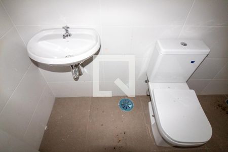 Casa à venda com 686m², 4 quartos e 4 vagasBanheiro de serviço