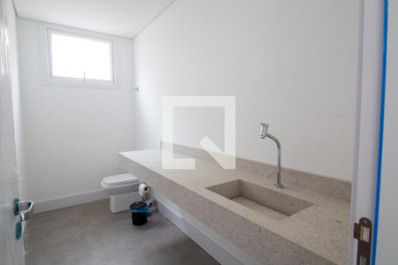 Casa à venda com 686m², 4 quartos e 4 vagasLavabo