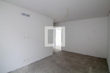 Casa à venda com 686m², 4 quartos e 4 vagasSuíte 3