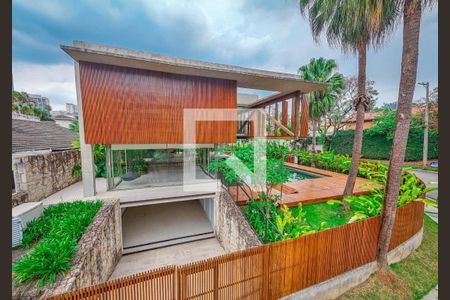 Casa à venda com 731m², 4 quartos e 6 vagasFoto 19