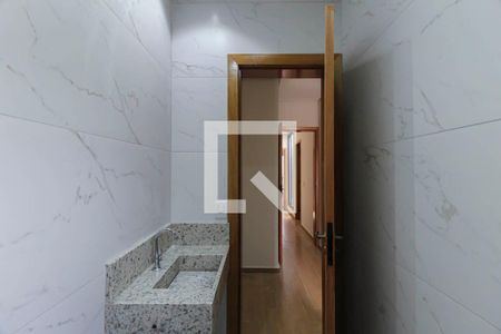 Casa à venda com 150m², 3 quartos e 4 vagasBanheiro da Suíte 1