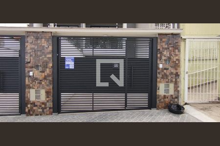 Casa à venda com 150m², 3 quartos e 4 vagasFachada + Placa