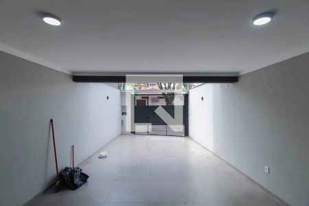 Casa à venda com 150m², 3 quartos e 4 vagasGaragem