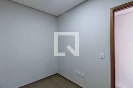 Casa à venda com 150m², 3 quartos e 4 vagasSuíte 2