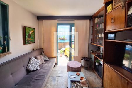 Sala 2 de apartamento à venda com 3 quartos, 166m² em Icaraí, Niterói