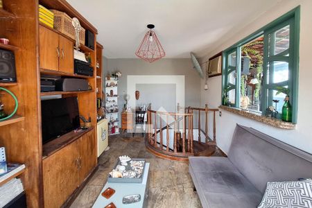 Sala 2 de apartamento à venda com 3 quartos, 166m² em Icaraí, Niterói