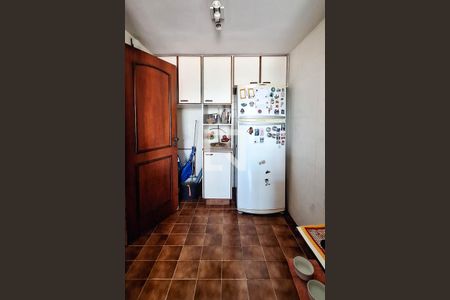Apartamento à venda com 166m², 3 quartos e 2 vagasCozinha