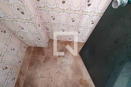 Apartamento à venda com 143m², 3 quartos e sem vaga Apartamento à venda com 143m², 3 quartos e sem vagaBanheiro Social