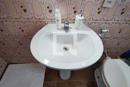 Apartamento à venda com 143m², 3 quartos e sem vaga Apartamento à venda com 143m², 3 quartos e sem vagaBanheiro Social