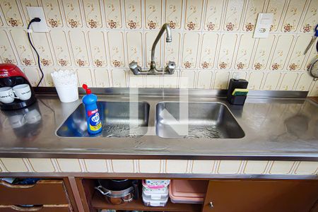 Apartamento à venda com 143m², 3 quartos e sem vaga Apartamento à venda com 143m², 3 quartos e sem vagaCozinha e Área de Serviço