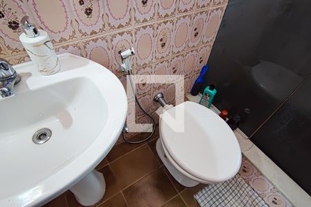 Apartamento à venda com 143m², 3 quartos e sem vaga Apartamento à venda com 143m², 3 quartos e sem vagaBanheiro Social