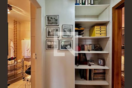 Apartamento à venda com 60m², 1 quarto e 1 vagaCorredor Quarto