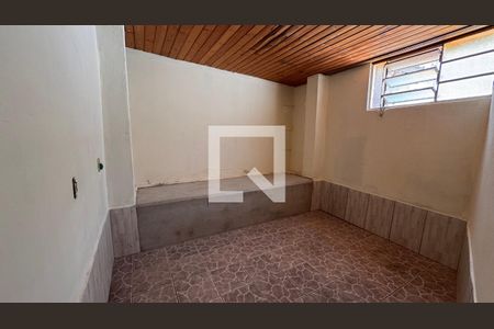 Casa à venda com 568m², 11 quartos e 3 vagasQuarto 2 - Casa 2