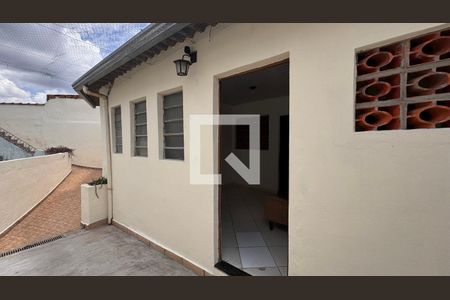 Casa à venda com 568m², 11 quartos e 3 vagasCasa 1