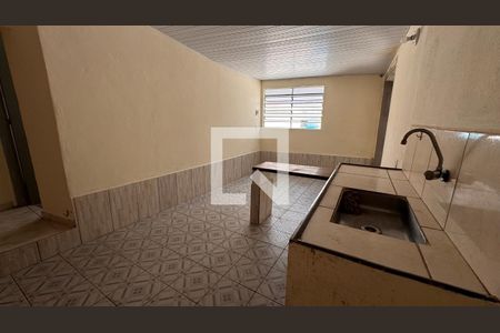 Casa à venda com 568m², 11 quartos e 3 vagasSala/Cozinha Casa 2