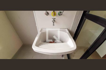 Apartamento para alugar com 38m², 2 quartos e 1 vagaÁrea de Serviço