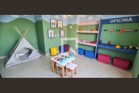 Apartamento para alugar com 38m², 2 quartos e 1 vagaÁrea comum