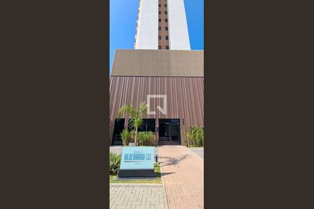 Apartamento para alugar com 38m², 2 quartos e 1 vagaFachada e portaria