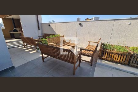 Apartamento para alugar com 38m², 2 quartos e 1 vagaÁrea comum