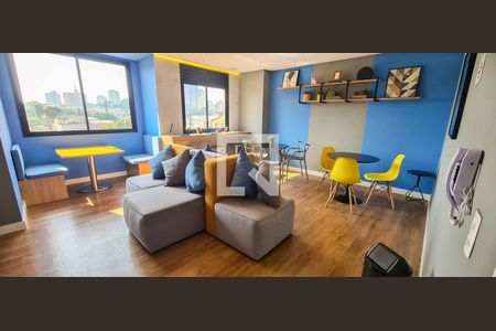 Apartamento para alugar com 38m², 2 quartos e 1 vagaÁrea comum