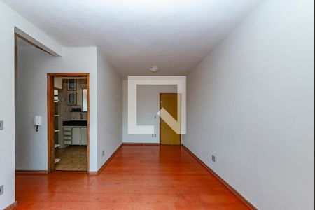 Sala de apartamento à venda com 2 quartos, 62m² em Padre Eustáquio, Belo Horizonte