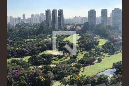 Apartamento à venda com 136m², 3 quartos e 3 vagasVista