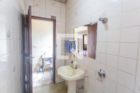 Casa à venda com 150m², 4 quartos e 1 vaga Casa à venda com 150m², 4 quartos e 1 vagaBanheiro Social