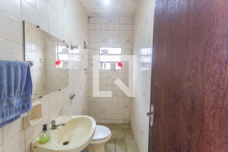 Casa à venda com 150m², 4 quartos e 1 vaga Casa à venda com 150m², 4 quartos e 1 vagaBanheiro Social