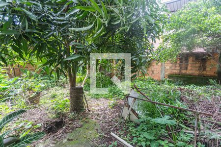 Casa à venda com 150m², 4 quartos e 1 vaga Casa à venda com 150m², 4 quartos e 1 vagaQuintal