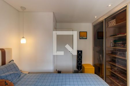 Apartamento à venda com 77m², 2 quartos e 1 vagaSuíte