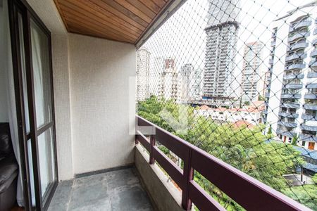Apartamento para alugar com 86m², 3 quartos e 2 vagas Apartamento para alugar com 86m², 3 quartos e 2 vagasVaranda