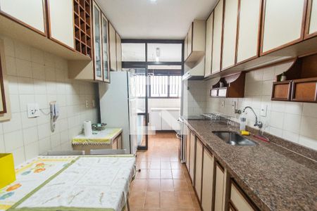 Apartamento para alugar com 86m², 3 quartos e 2 vagas Apartamento para alugar com 86m², 3 quartos e 2 vagasCozinha