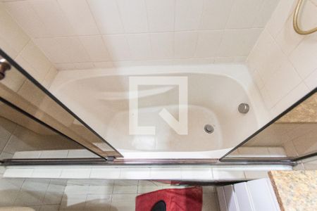 Apartamento para alugar com 86m², 3 quartos e 2 vagas Apartamento para alugar com 86m², 3 quartos e 2 vagasBanheiro da suíte